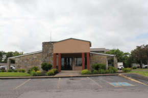 Executive Inn & Suites